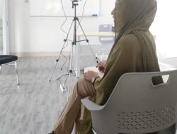 AWALNYA MENGANTAR BINGKAI MALAH BERAKHIR DI KELAS MENULIS