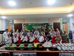 Semarak Hari Jadi Pustakawan Indonesia ke-52 di Perpustakaan Unhas, Ada Pemotongan Tumpeng dan Baca Puisi