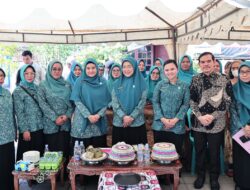 Ketua PKK Makassar Ikuti Launching Gerakan Membaca Buku KIA