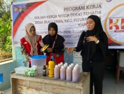 Mahasiswa KKN-T Unhas di Desa Bulu Siwa Ajak Warga Manfaatkan Limbah Rumah Tangga Jadi Pupuk Organik Cair