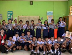 Mahasiswa KKNT Unhas: Pelatihan Bahasa Inggris untuk Pemandu Wisata Lokal Pa’paelean