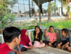 Mahasiswa KKN Unhas Desa Kaballokang Gelar Giat Membaca Nyaring.