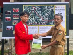 Mahasiswa KKN Unhas di Torut Buat Majalah Profil dan Panduan Wisata Lembang La’bo