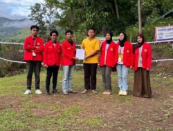 Mahasiswa KKNT Unhas Revitalisasi Lapangan Umum di Desa Benteng Sebagai Sarana Olahraga