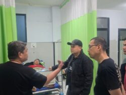 Appi Jenguk Korban Pegawai DPRD di RS, Ada yang Dipasangi Selang Bantu