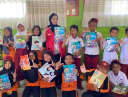 Siswa SD Inpres Tanaberu Gowa Kembangkan Kreativitas Lewat Menulis Cerita Berbasis Buku Bacaan