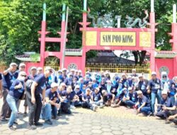 Rombongan Alumni SMANSA 82 Sambangi Klenteng Agung Sam Poo Kong