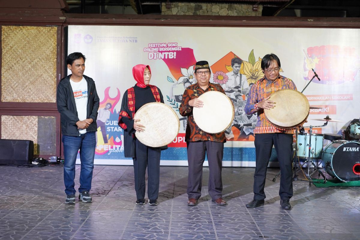 Festival seni pelajar NTB