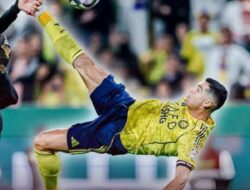 Keren! Gol Salto Ronaldo di Usia 40 Tahun
