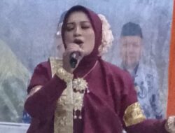 Guru SMPN 2 Alla Anggita, S.Pd Menang Telak Nyanyi Solo di Ajang PORSENIJAR PGRI Enrekang 2025