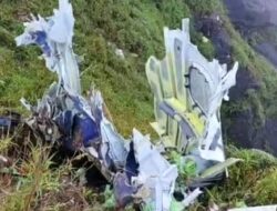 Puing Pesawat ATR 42-500 Ditemukan di Gunung Bulusaraung