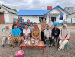 Mahasiswa KKNT Unhas Manfaatkan Bonggol Jagung sebagai Briket di Desa Mattirotasi