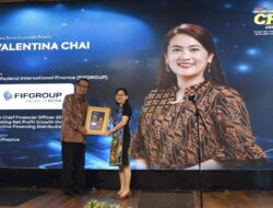 FIFGROUP Raih Dua Penghargaan Bergengsi dari Warta Ekonomi