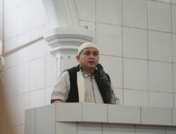 Munafri Awali Tarawih Perdana & Safari Ramadan Pemkot Makassar di Masjid Agung 45