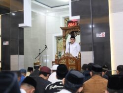 Tarawih Bersama Warga di Rappocini, Appi Ajak Warga Wujudkan Impactful Governance