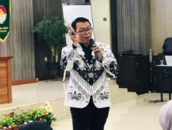 Wasekjen PB PGRI Kupas Tuntas SIK untuk Peningkatan Layanan Anggota 