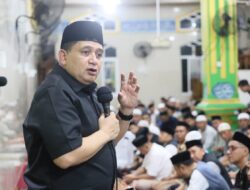 Tarawih di Pulau Barrang Lompo, Munafri Arifuddin Siapkan Program Pete-pete Pulau dan Listrik 24 Jam