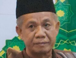 Catatan Tercecer dari Reuni Alumni UIN Alauddin di Bima (2): Prof.Dr.Hamzah Hasan, S.HI: Satu Gigi Lenyap Ditendang Kuda