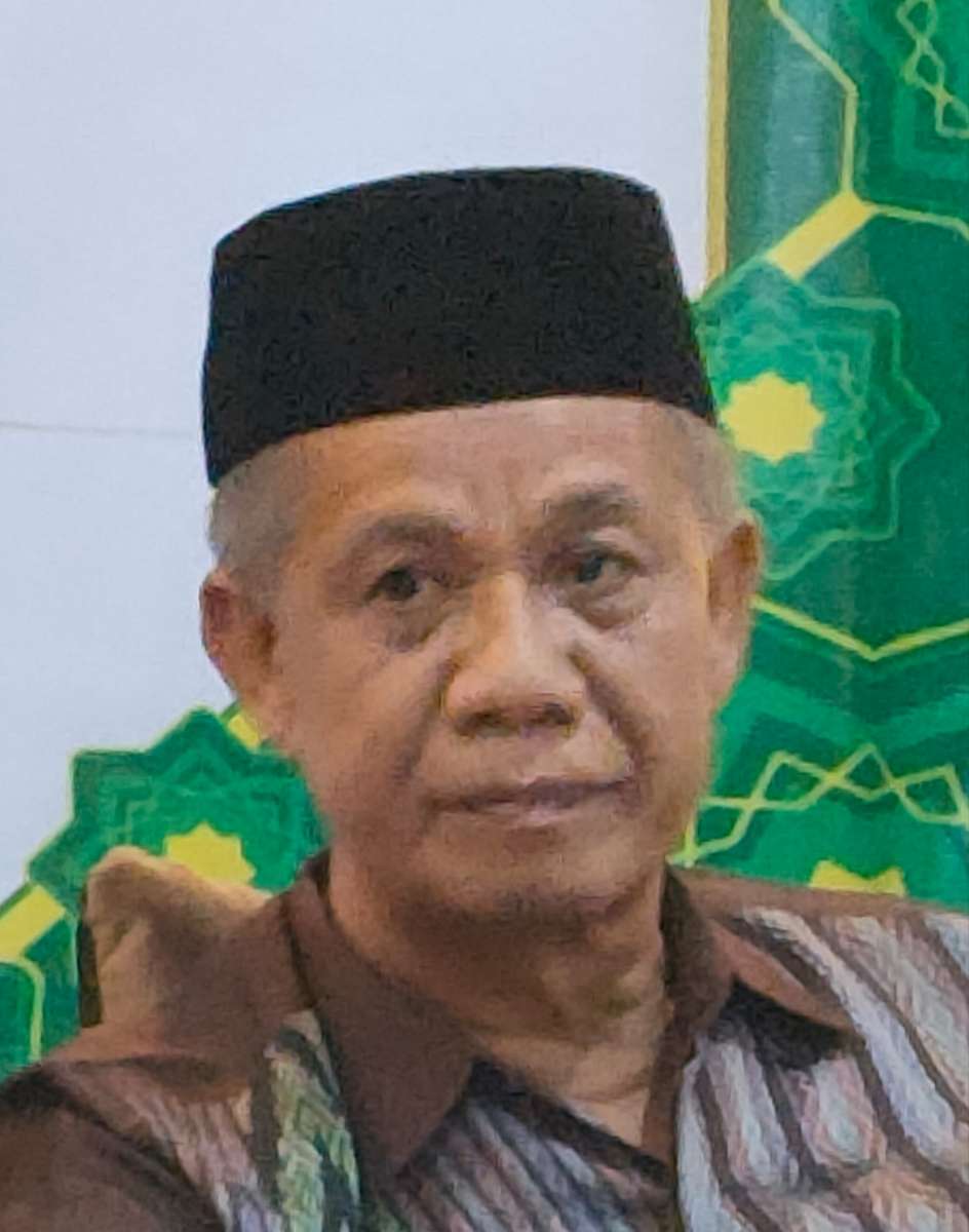 Prof.Dr.Hamzah Hasan, M.HI
