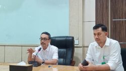 Plt. Direktur Utama Andi Syahrum Makkuradde memimpin rapat pembenahan air Utara kota