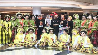 Sebagian penari pendukung acara HTS 2026 di TSM Makassar (dok Bagahawan Ciptoning )