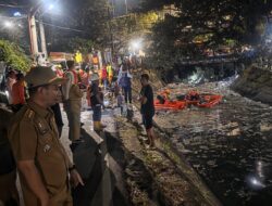 Gercep Tangani Aduan Warga, Sampah di Kanal Karuwisi Bersih Kurang dari Satu Jam