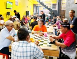 Sinergi Tanpa Batas: IKA SMANSA 82 Satukan Alumni dan Komunitas D2 Lewat Turnamen Domino