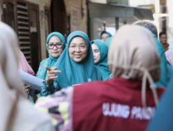 Melinda Aksa Tinjau Kebun Aku Hatinya PKK di Ujung Pandang
