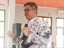Seminar Nasional PGRI Lutim: Prof Hasnawi Sebut Guru Harus Miliki Growth Mindset