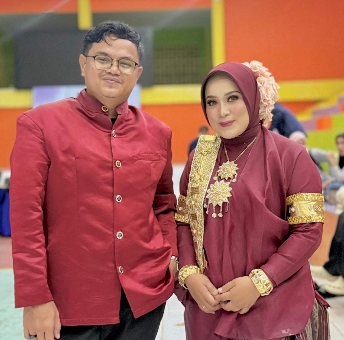 Rusmin Rosman dan Anggita Datulumuran