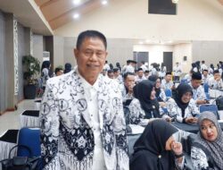 Sesepuh PGRI Gowa Amir Mappasomba Dg. Sila Bicara Kemaslahatan Guru Honorer dan PPPK 