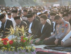 Munafri-Aliyah Salat Idul Adha Bersama Ribuan Warga di Karebosi