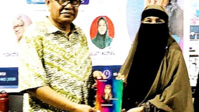 Om nasihati keponakan