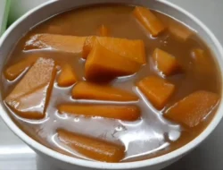 Kolak Labu Kuning: Simbol Kebahagiaan dalam Tradisi Pindah Rumah di Sulsel