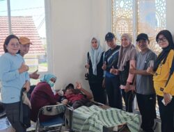 Warga Kelurahan Bakung Gelar Donor Darah