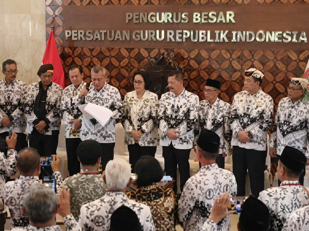 PB PGRI