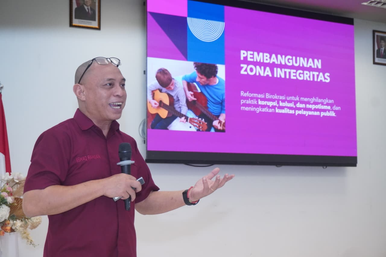 Tim Penilai PTN Zona Integritas Universitas Hasanuddin, Ishaq Rahman
