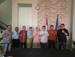 Kantor PWI Sulsel Disambangi Tenaga Ahli Dewan Pers Hendrayana, S.H., M.H.