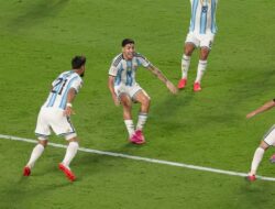 Argentina Tantang Inggris di Semifinal