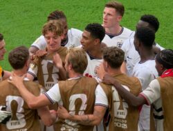 Tundukkan Prancis 6-4, Inggris Rebut Juara III