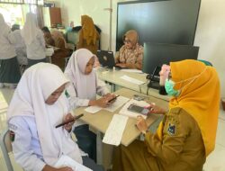 Cek Kesehatan Gratis Murid SMAN 2 Enrekang