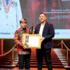 Zainal Arifin Paliwang Raih ‘The Supreme Leader Excellence in Borderland Infrastructure Development and Strategic Economic Growth”‘