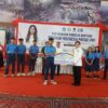 Eva Stevani Rataba Serahkan Secara Simbolis Bantuan Program Indonesia Pintar di Tana Toraja