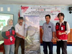 Mahasiswa KKN Unhas Hadirkan Media Edukasi untuk Menjaga Ekosistem Perairan di Desa Pattalassang