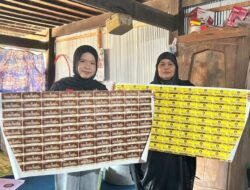 Mahasiswa KKN-T UMKM Gelombang 116 Unhas Dampingi Branding UMKM melalui Pembuatan Logo dan Label Produk