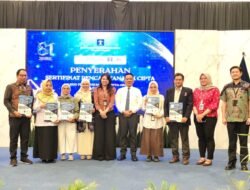 Buku Maharku: Pedang dan Kain Kafan Jilid 1 dan 2 Karya Rahman Rumaday Raih HKI dari Kemenkumham RI