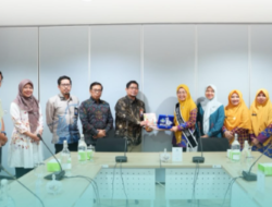 Kadis Pendidikan Kota Makassar bersama kepala BBPMP Sulsel dampingi Bunda PAUD Kota Makassar