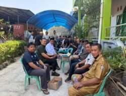 Mantan Plt Kadisdik Sulsel Melayat ke Rumah Duka Almarhum Haris S.Kom., M.M.