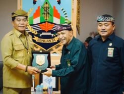 Terima Audiensi PTA Kaltara, Gubernur Zainal Paliwang Tegaskan Komitmen Layanan Publik Prima