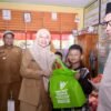 Disdik Makassar Bersama Baznas Kota Makassar Salurkan Paket Perlengkapan Sekolah untuk Siswa Terdampak Kebakaran di Bontoala